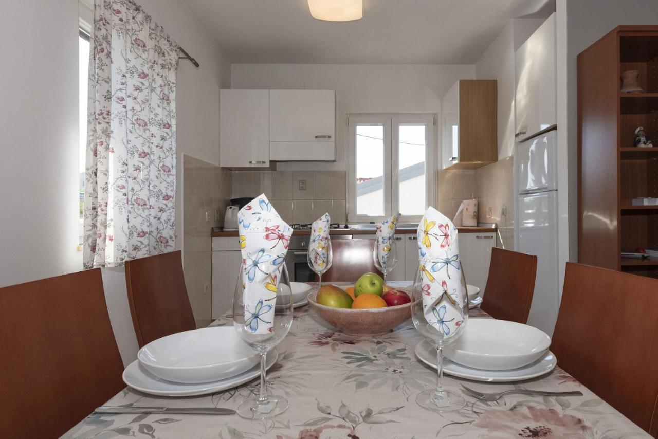 Apartments Max Ražanac Εξωτερικό φωτογραφία