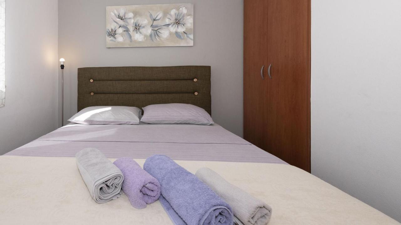 Apartments Max Ražanac Εξωτερικό φωτογραφία