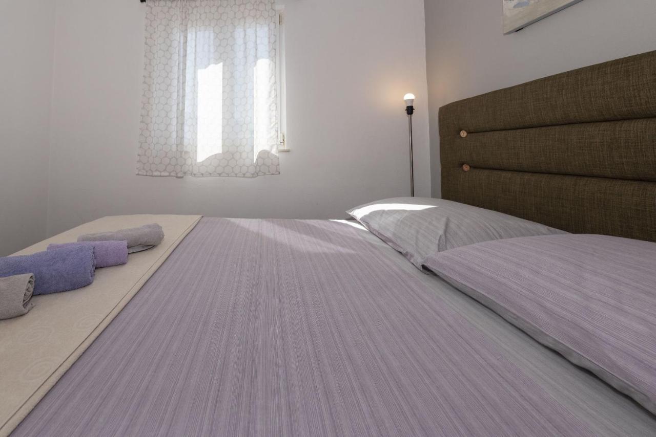 Apartments Max Ražanac Εξωτερικό φωτογραφία
